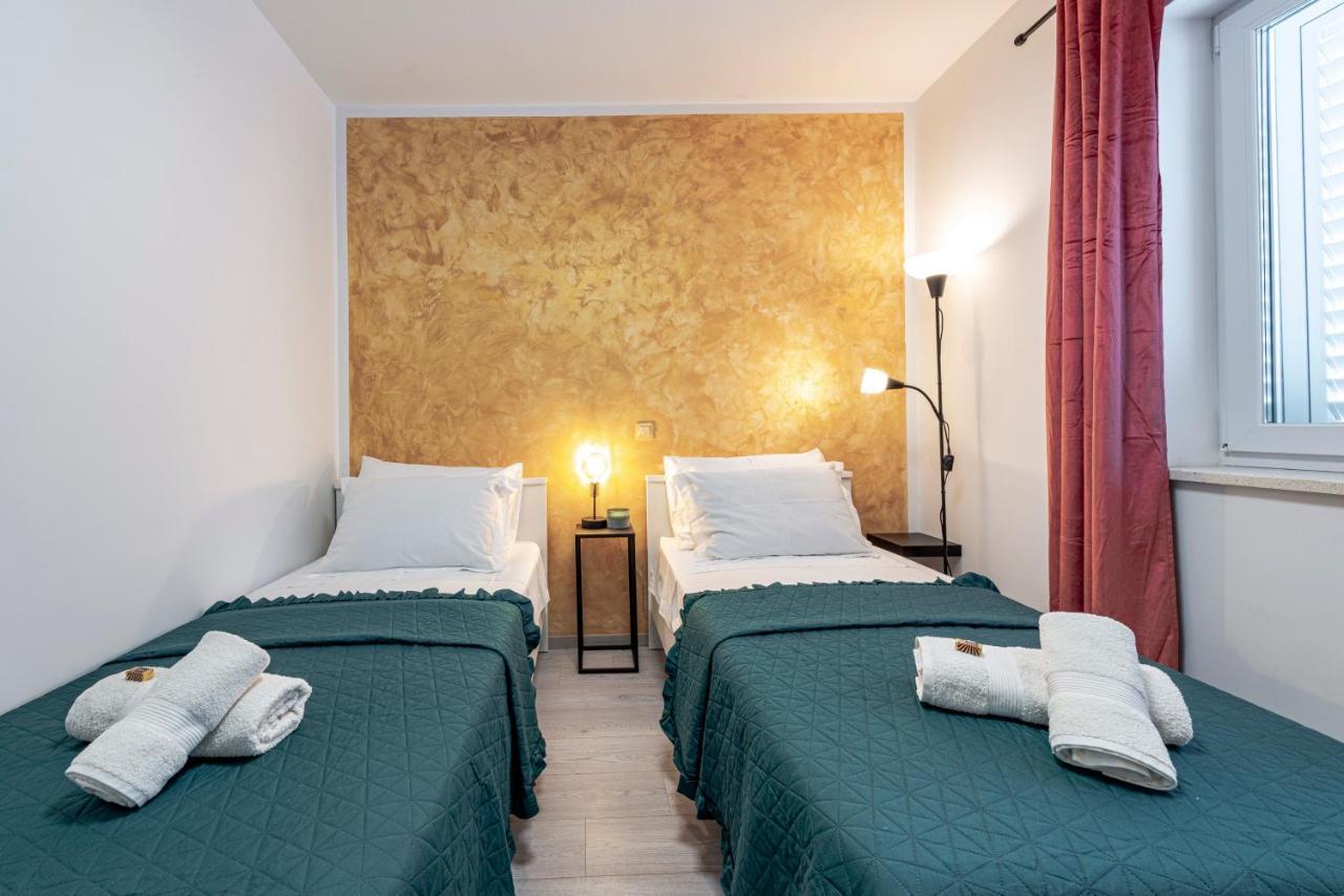 Villa Gold Residence 1 Mlini Bagian luar foto